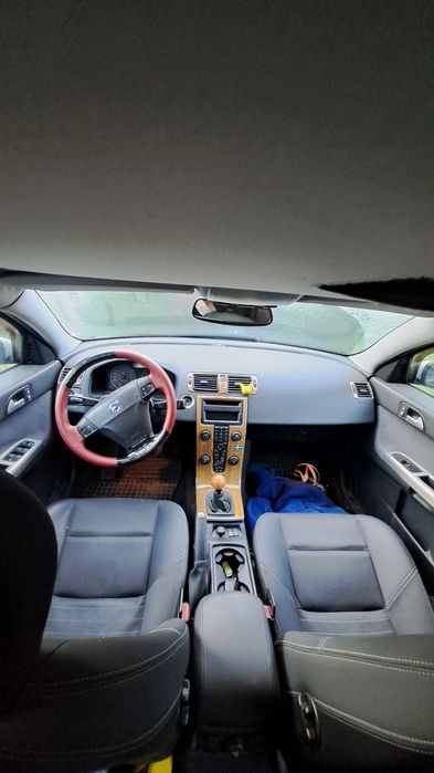 V50 2.5 t5 awd manual pakiet sport