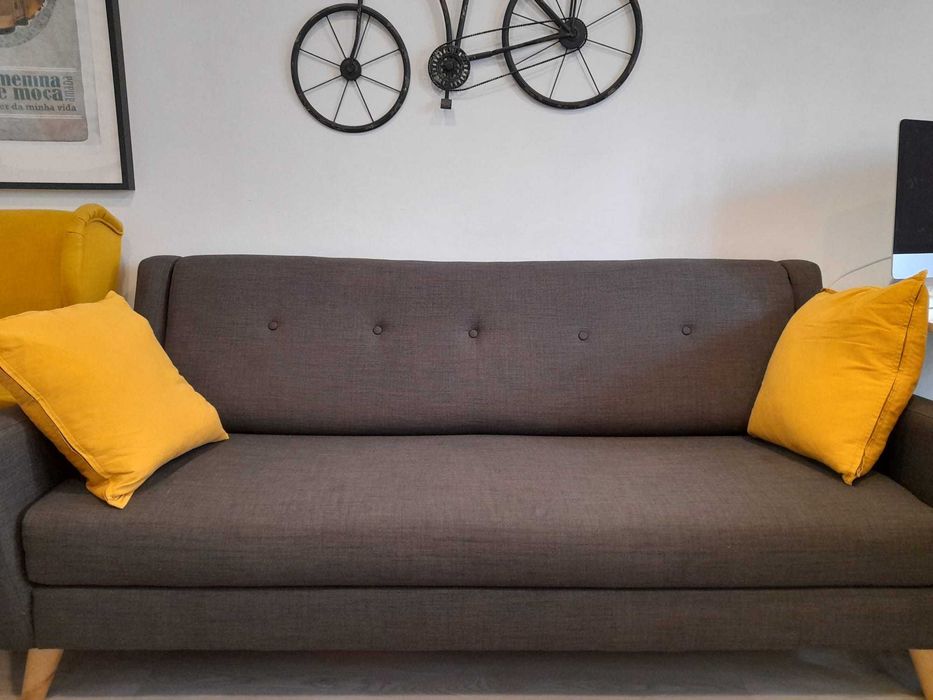 Sofá com linhas moderno