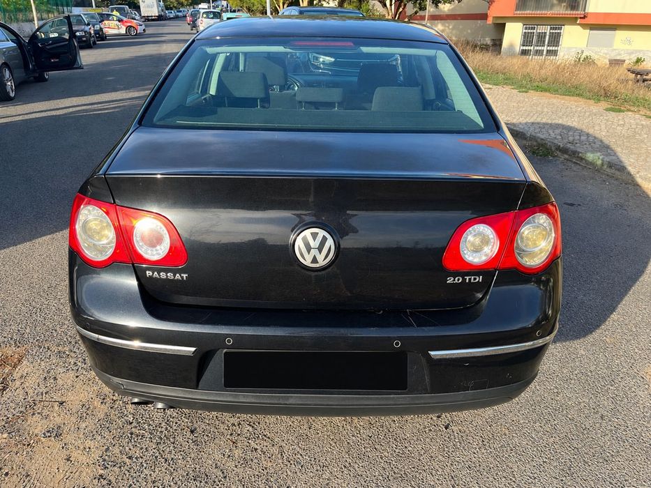 Volkswagen Passat B6 2.0 TDI (2005) 140CV