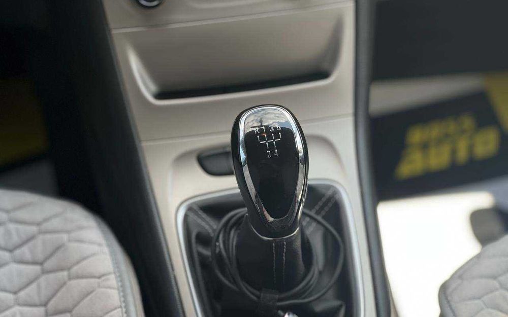 Opel Astra 2016 року