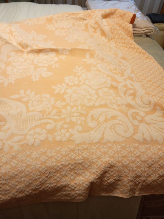 Colcha salmão solteiro