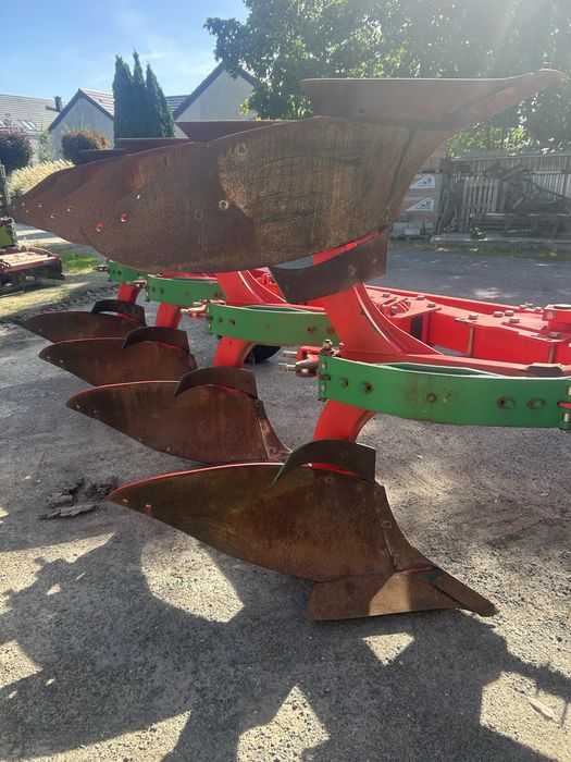 Pług 4-skibowy obrotowy Agro-Masz