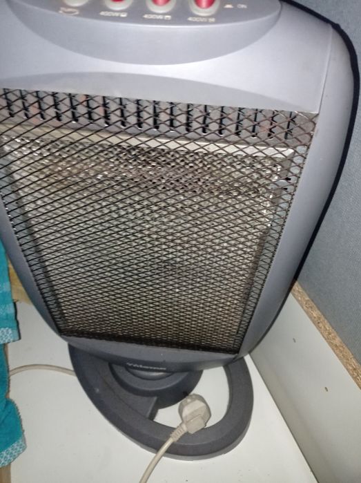 Aquecedores cinzento