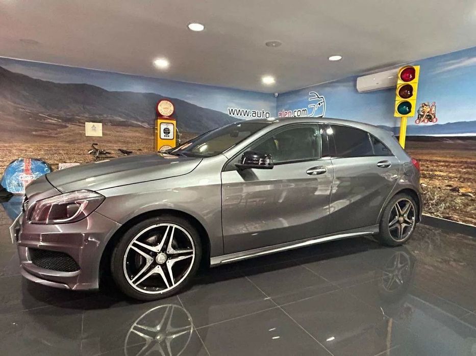 Mercedes-Benz A 180 d AMG Line