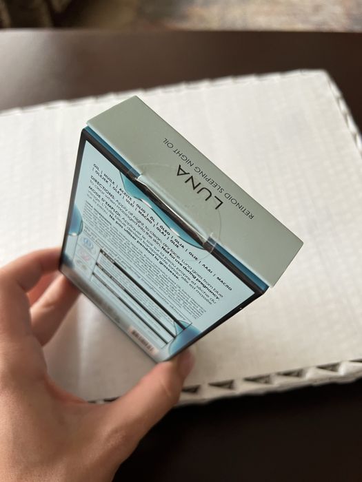 Sunday Riley LUNA retinoid sleeping night oil olejek serum z retinolem