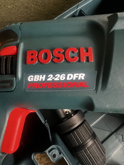 Перфератор новий в роботі не був