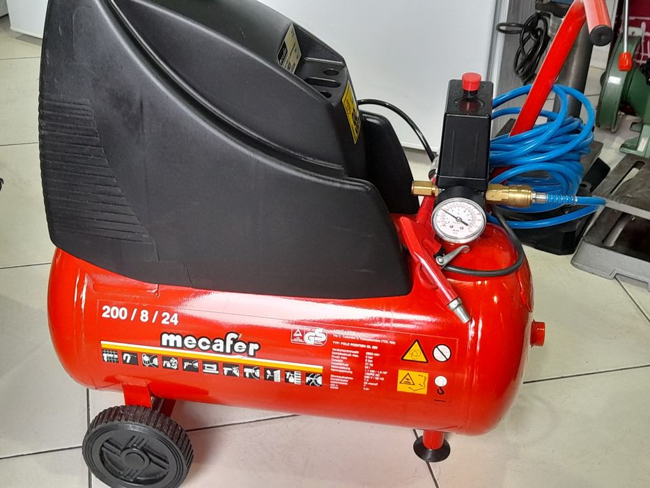 Компресор *Mecafer-1.1kwt.24л*