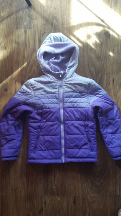 Reebok kurtka jesienna r.140 stan idealny
