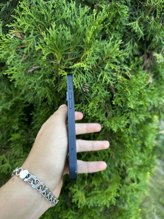 Продам IPhone 14 128 gb Фізична сім