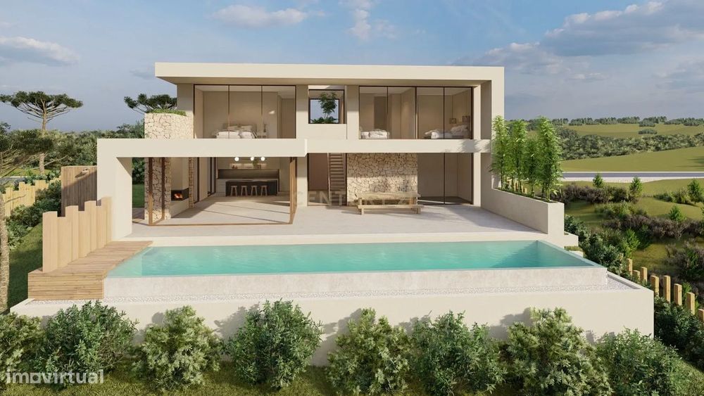 Moradia de Luxo T4 com jardim e piscina, adjacente ao golfe West Cliff