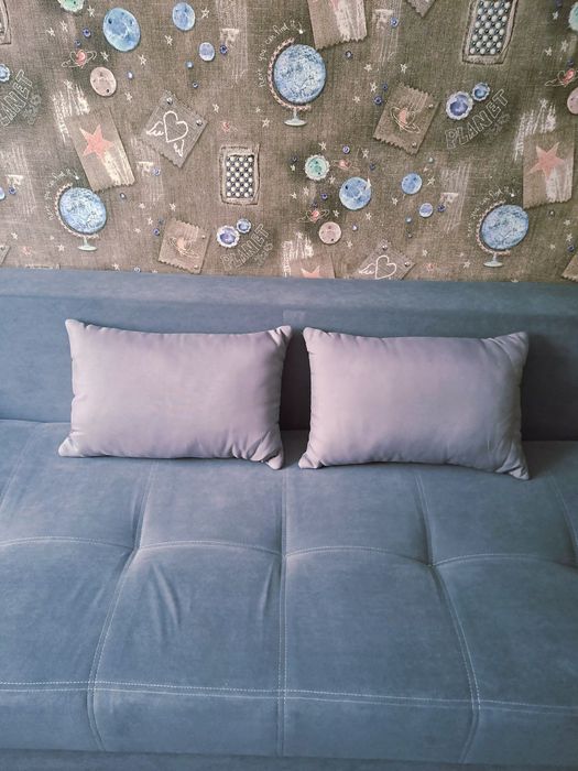 Подушки  дивані  50×35 см.