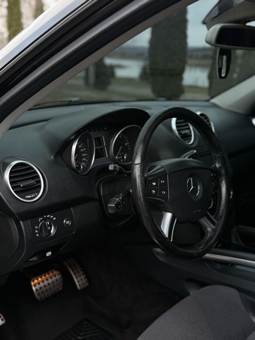 Mercedes Benz ML 164 V6 cdi Чорна на Чорнім, 275 тис км 100% рідний