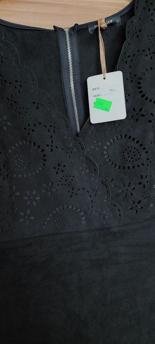 Sukienka czarna  mini .