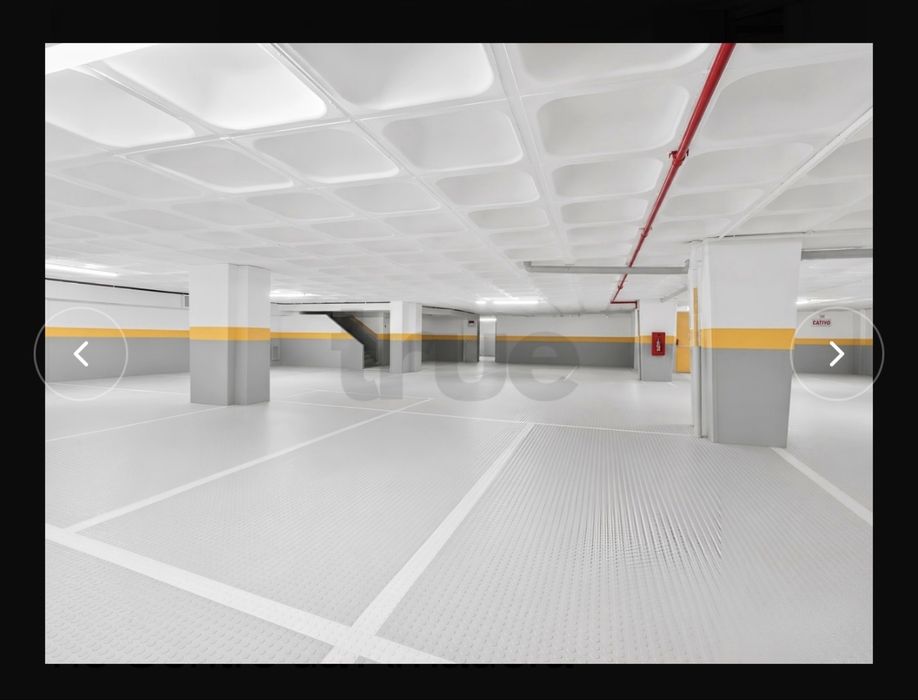 Armazem 100m2 C. C. Babilonia