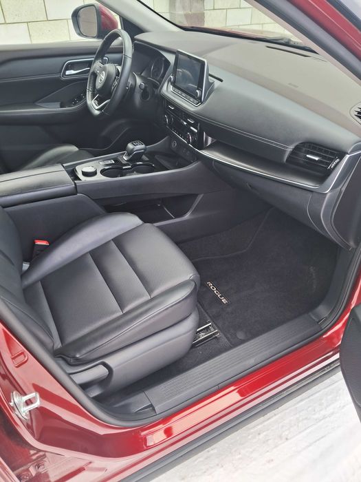 Продам NISSAN Rogue