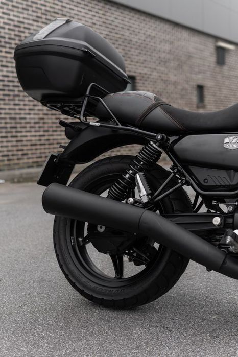 Moto Guzzi V7 Stone  850 Reservado