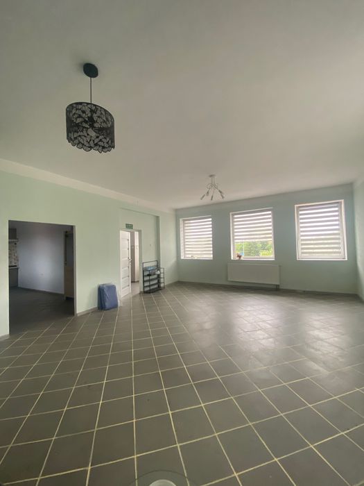 Wynajmę lokal handlowo-usługowy 70m2