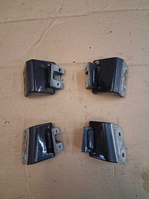 vw t4 zawiasy tylnych drzwi skrzydełek komplet