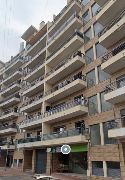 OPORTUNIDADE COLINAS DO CRUZEIRO: T2 com Varanda, Churrasqueira e Box