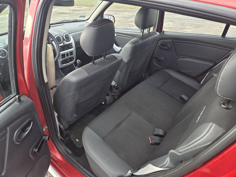 Dacia Sandero Stepway.2012r 1.6 Benzyna LPG..Hak.Niski przebieg