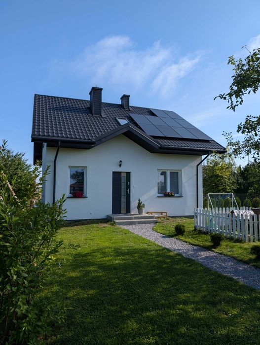 Dom jednorodzinny 100m2, 3 sypialnie, garderoby, fotowoltaika, klimatyzacja, działka 3000m2