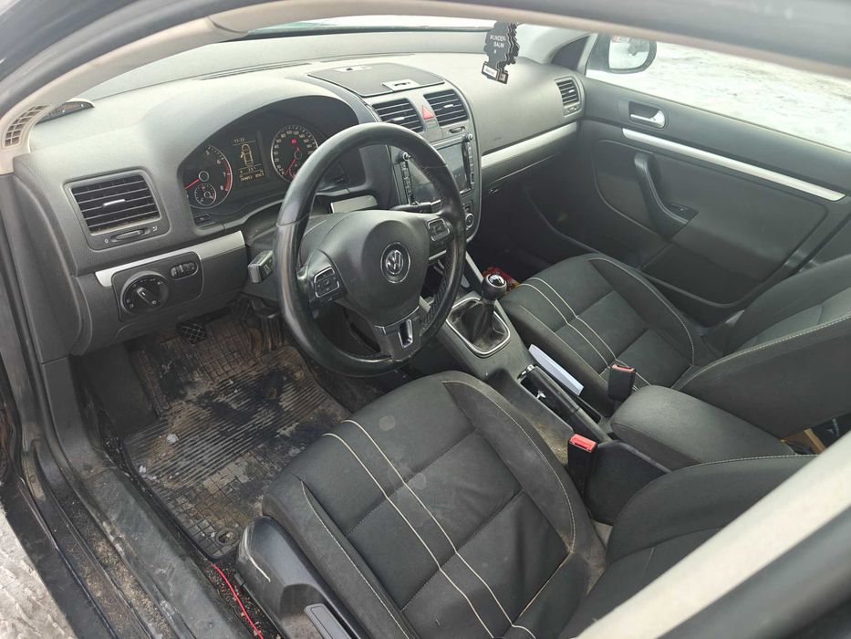 VW Jetta 1.4tsi 122KM lift, hak