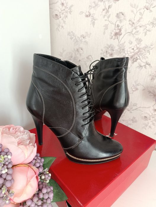 Ботильйони шкіряні