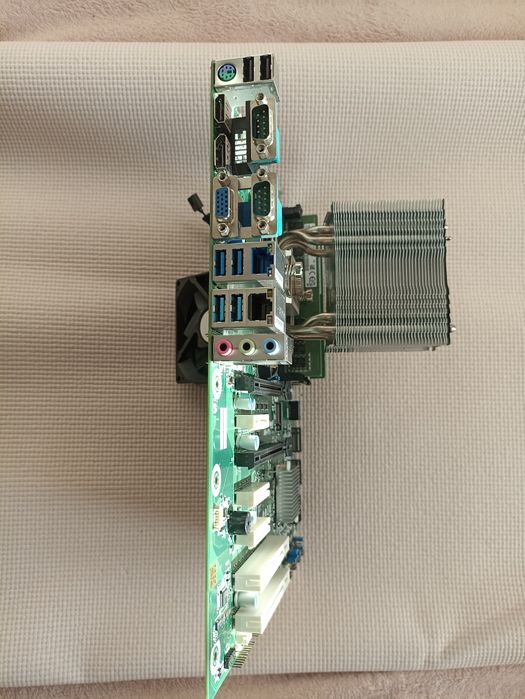 Zestaw Serwer/Workstation i7-10700K | ASRock Industrial | 16GB RAM