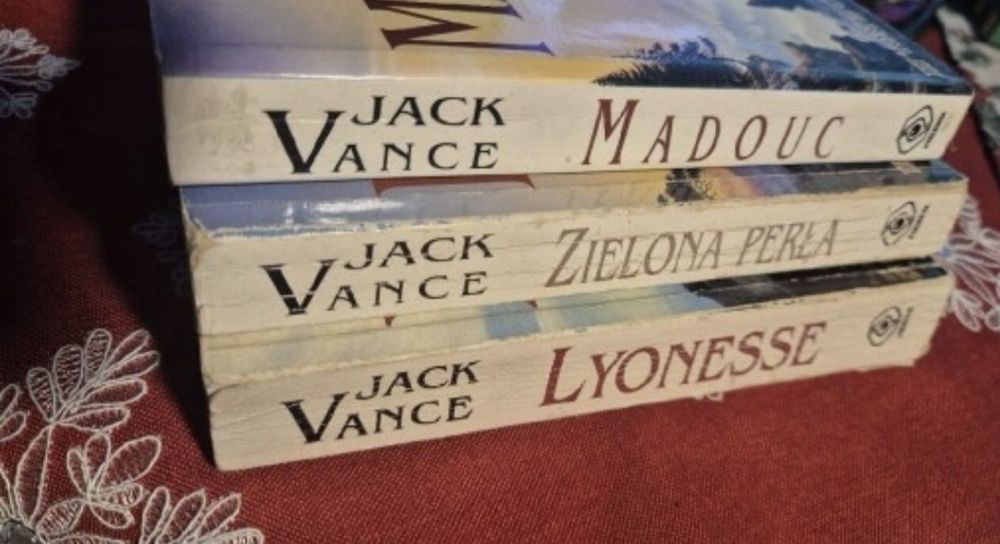 Jack Vance - Lyonesse - CAŁA TRYLOGIA!