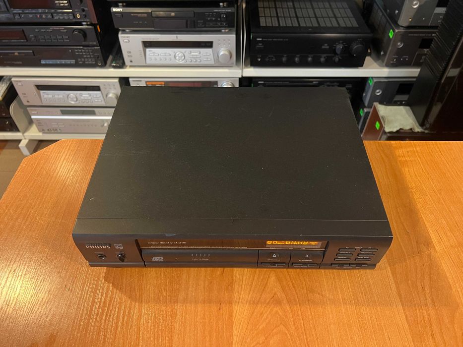 Odtwarzacz płyt CD Philips CD 130 Audio Room