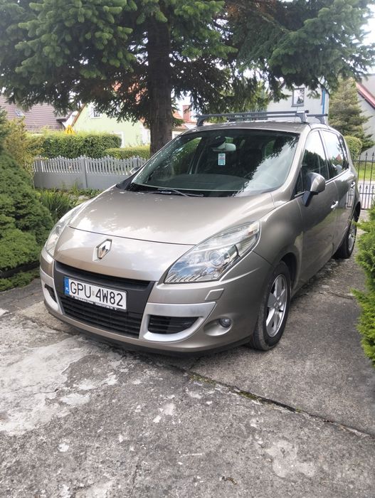 Doinwestowany Renault Scenic 3 benzyna 1, 4 rok 2009