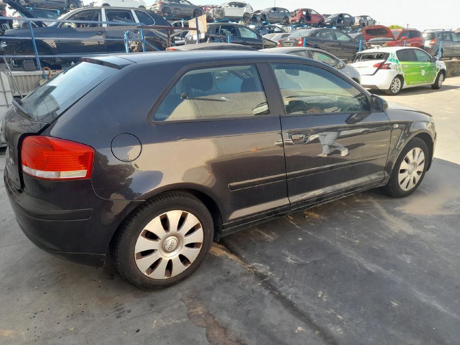 Para peças AUDI A3 (8P1)