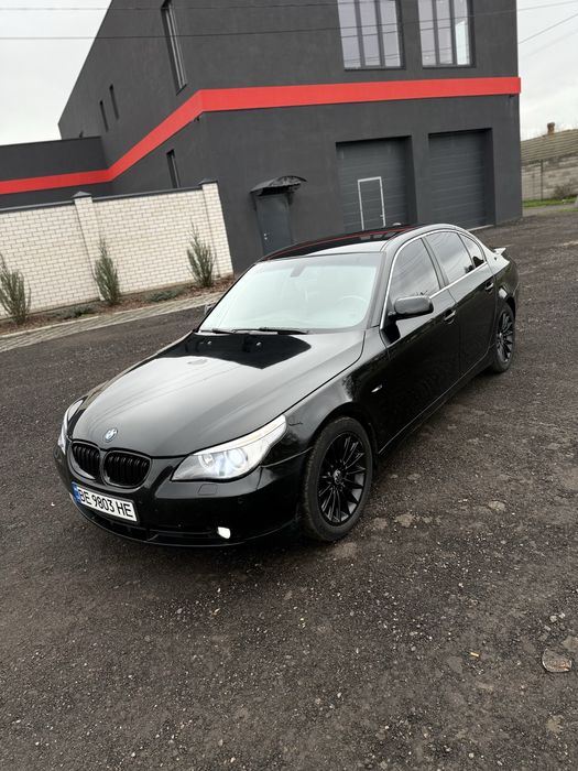Продам BMW E60 2.5 АКПП гбо газ бензин