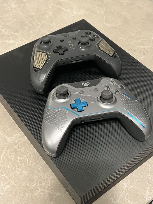 Xbox One Project Scorpio + dodatkowy pad + Kinect – zestaw