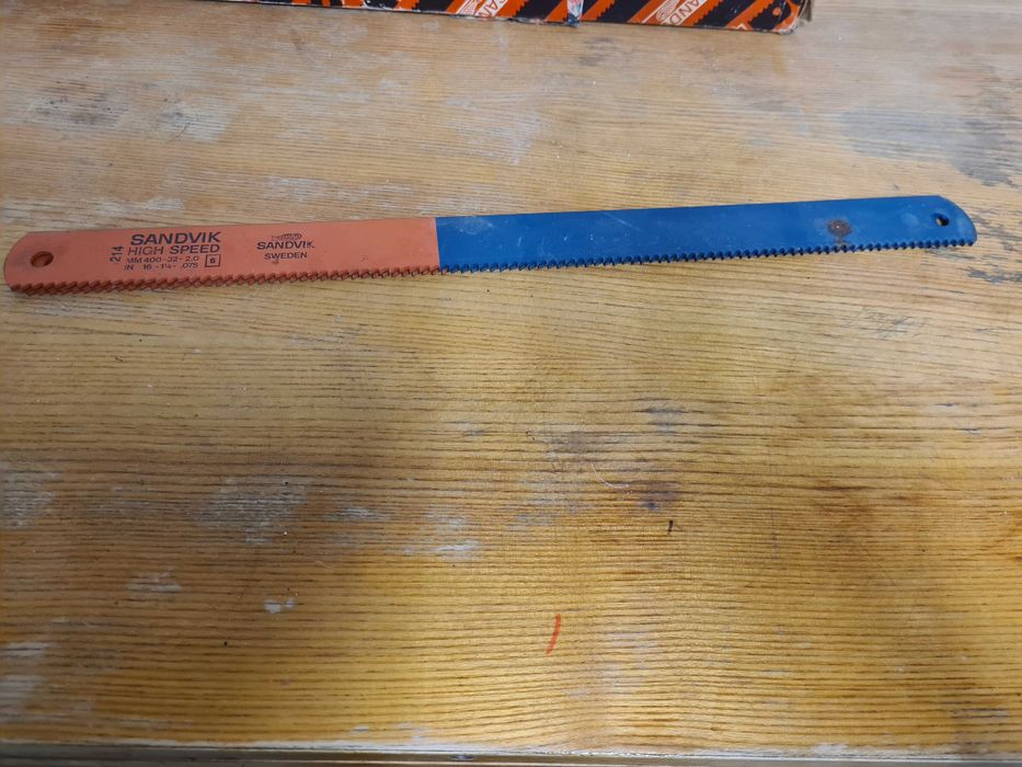 Brzeszczot maszynowy