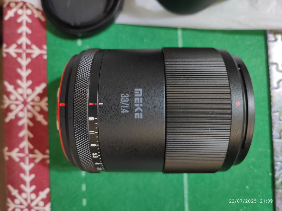 Lente MEKE, 33mm APS-C F/1.4. Multi Coated