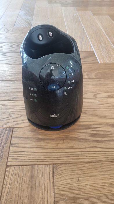 Baza czyszcząca stacja Braun series 7