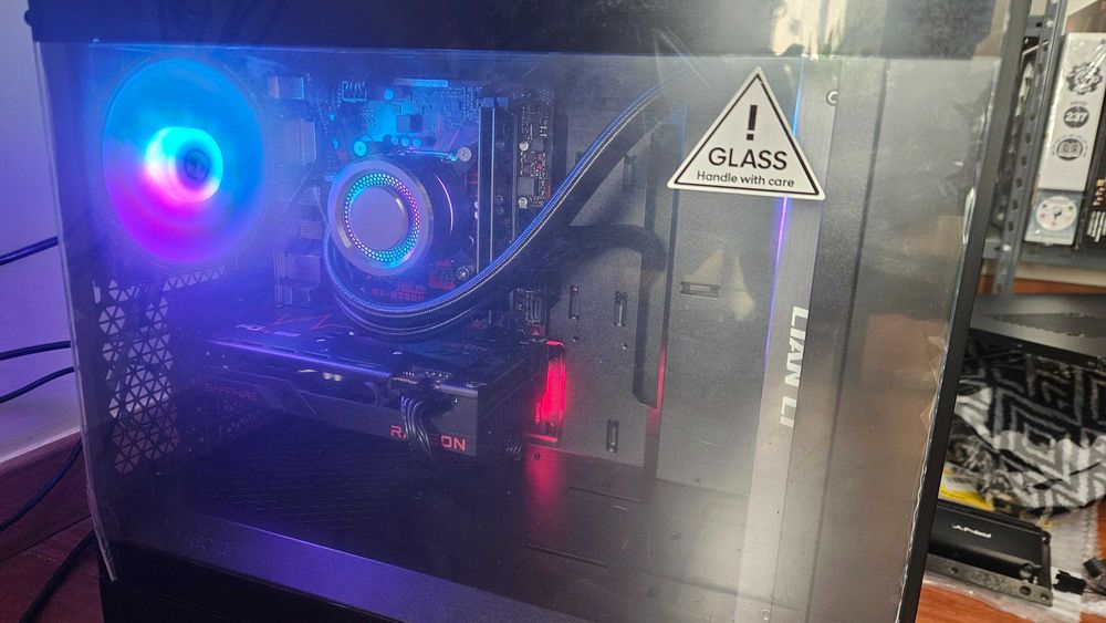 PC Gaming CPU i5-6600 | RAM 16GB DDR4 | Gráfica RX6600 | AIO | ARGB