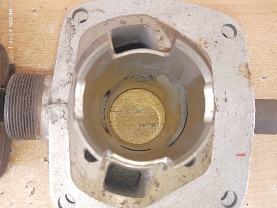 WSK-125 - cylinder żeliwny - (16.7)