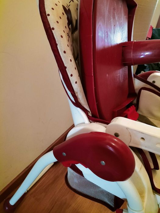 Cadeira papa reclinável e altura regulável