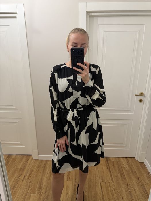 Сукня плаття h&m чорно біла