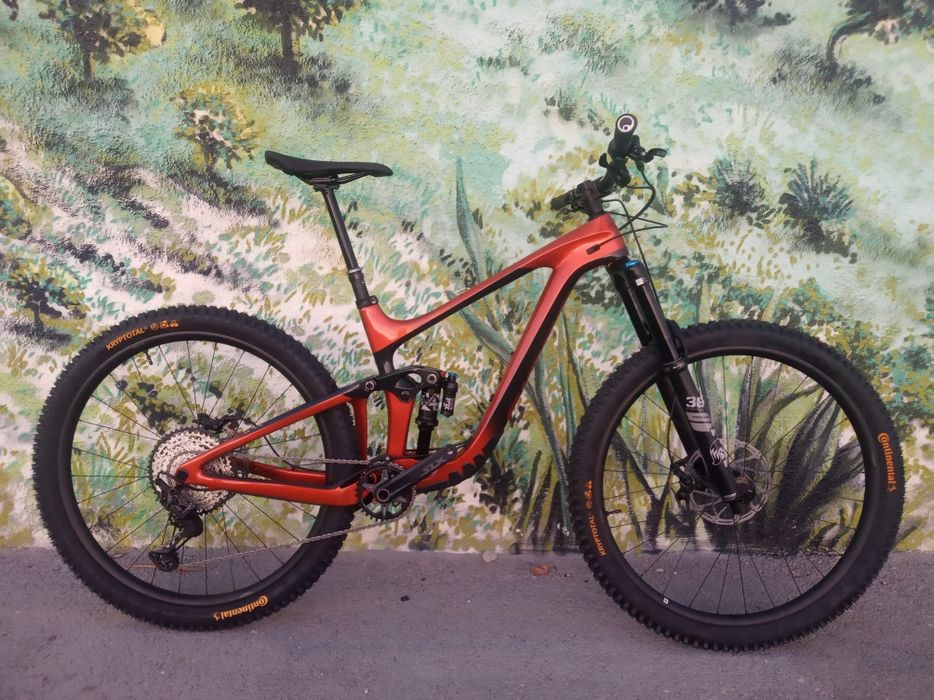 Bicicleta enduro trail Giant Reign nova
