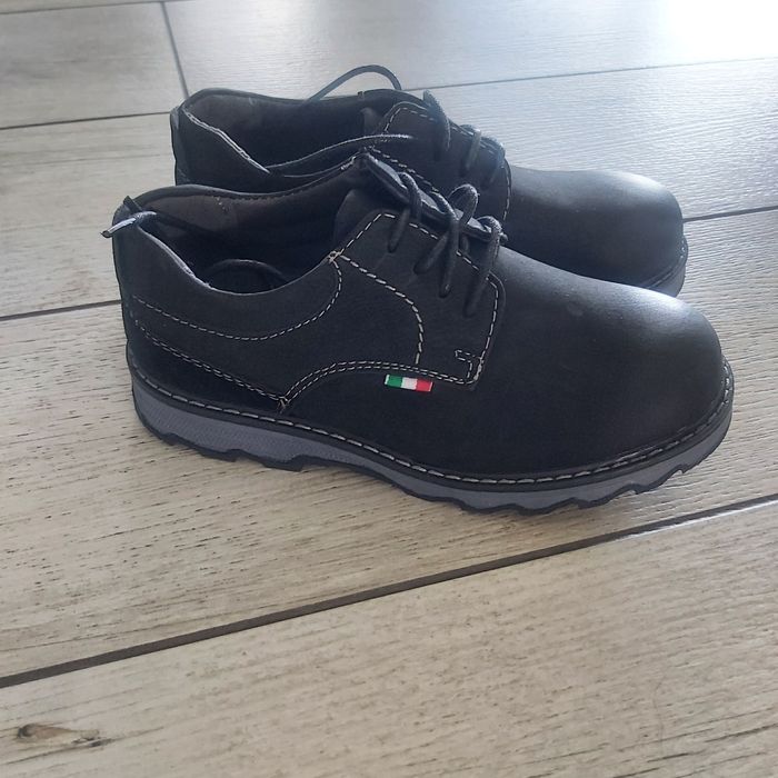 Eleganckie buty rozmiar 33 Vico