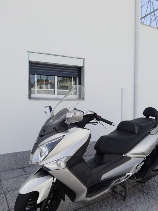 Para venda scooter Sym 300i gts