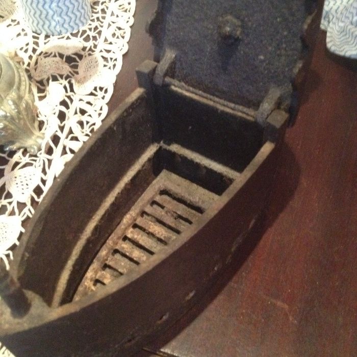 Ferro engomar antigo (vintage)