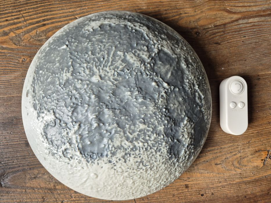 Lampa ścienna realistyczny księżyc z fazami księżyca 25 cm