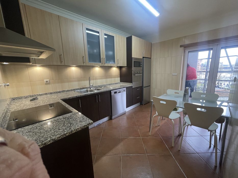 Quarto c wc privativo shopping estadia maxima 4/5 meses