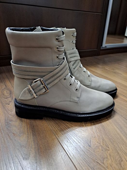 Botki dla kobiety