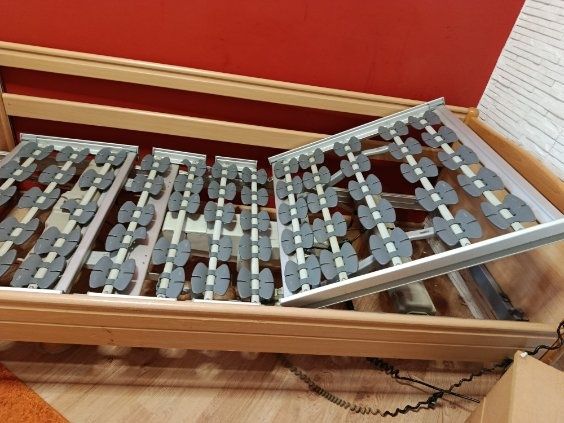 Łóżko rehabilitacyjne elektryczne