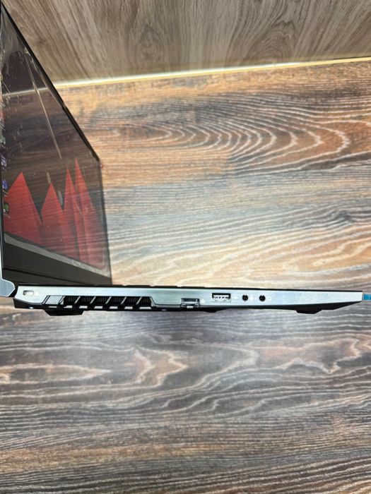 Новий ігровий  CyberPower Tracer - 15`144hz| intel  i7-9750H|RAM 16GB | SSD 512GB| GTX 1660 Ti 6GB